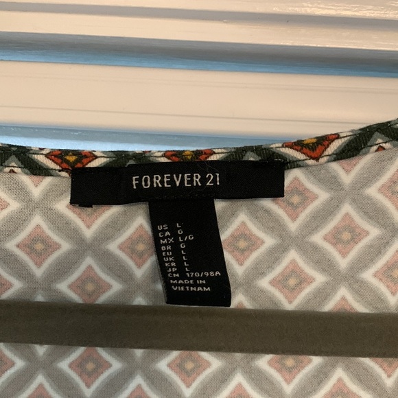 Fall Crop Top - Picture 2 of 5